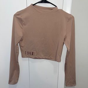 FORMFIT Long Sleeve Crop Top